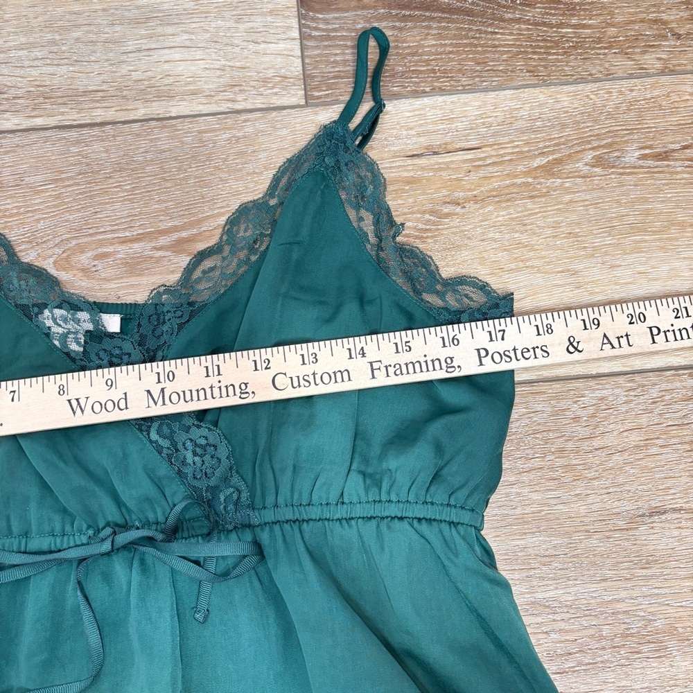 American Eagle Lace Cami Forest Green Cropped Babydoll Top Size Large Satin NWOT - Picture 4 of 11